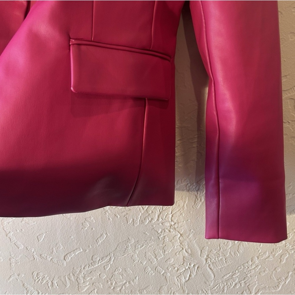 NWT BCBGeneration Faux Leather Blazer Suit Jacket in Pink Peacock - Size XS - Picture 5 of 9